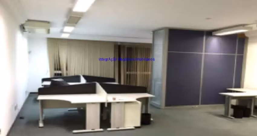 Prédio/loja/imóvel comercial 600m², 12 banheiros e 02 vagas na garagem.  excelente localização entre as ruas dona antônia de queirós, itambé e piauí.