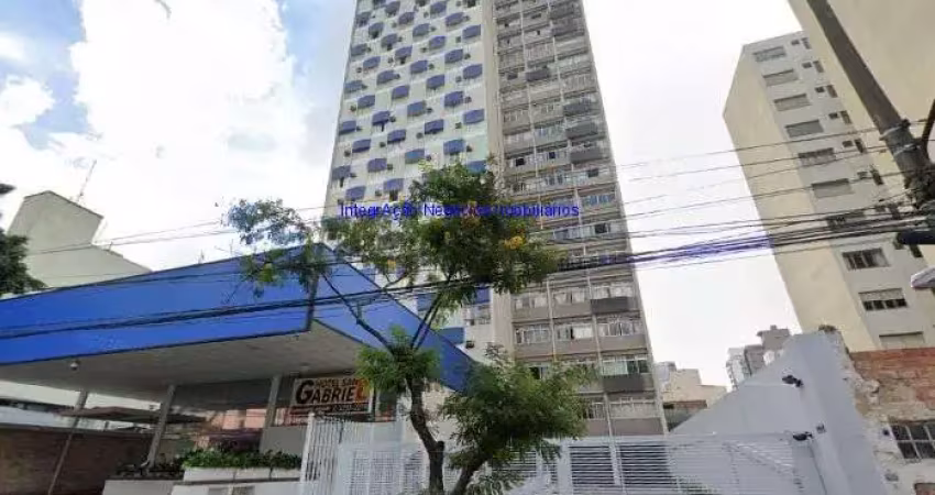 Condomínio com segurança e portaria 24 horas.   ótima localização entre as ruas matias aires, peixoto gomide e augusta. á 8 minutos andando da estação