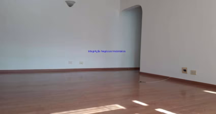 Apartamento 101m², 03 dormitórios sendo 01 suíte, 03 banheiros e 02 vagas na garagem. Ótima área de lazer. Excelente localização.
