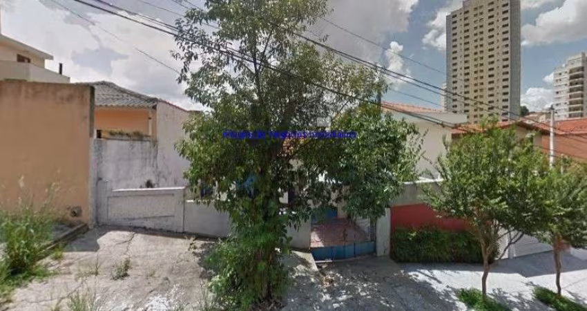 Terreno 213m²; (Zona Mista - zoneamento permite construção de até 2X a área do terreno)