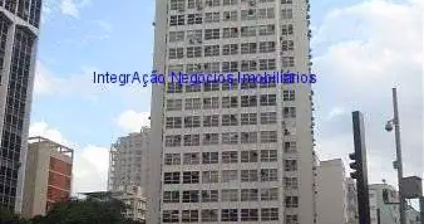 Condomínio com portaria e segurança.  excelente localização, à 2 minutos andando da estação do metrô brigadeiro luis antonio, entre a alameda santos,