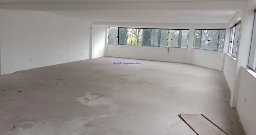 Sobreloja 260m² e 04 banheiros.  excelente localização, á 10 minutos andando para a estação do metrô higienópolis - mackenzie