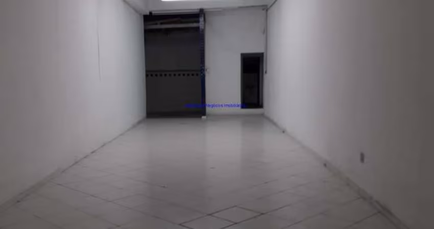 Loja 169m² e 01 cozinha e 02 banheiros.  Excelente localização, a 6 minutos andando para a estação do metrô Faria Lima; Entre as Ruas dos Pinheiros