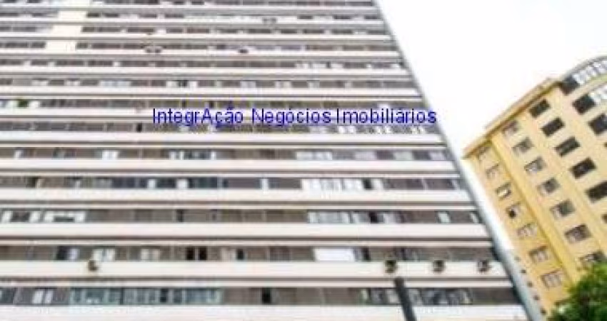 Apartamento MOBILIADO 179m², 03 dormitórios (sendo 01 suíte), 03 banheiros e 01 vaga de garagem.  Condomínio com portaria e segurança.  Excelente
