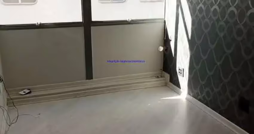 Conjunto comercial 28m² e 01 banheiro.  condomínio com recepção e segurança.  excelente localização á 7 minutos andando para a estação do metrô