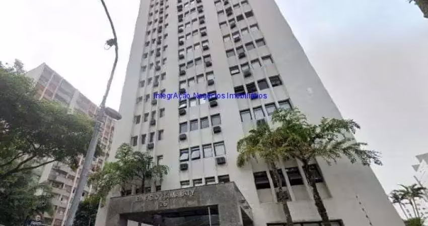 Conjunto comercial 135m², 03 salas e 03 banheiros.  condomínio com recepção e portaria.    excelente localização á 5 minutos andando para a estação