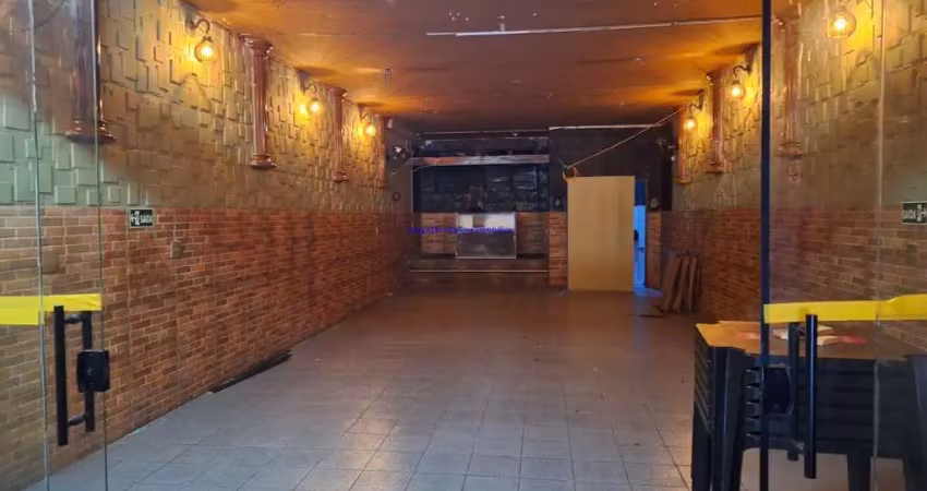 Loja 500m² e 03 banheiros.  excelente localização entre as ruas da consolação, antônio carlos e marques de paranaguá .