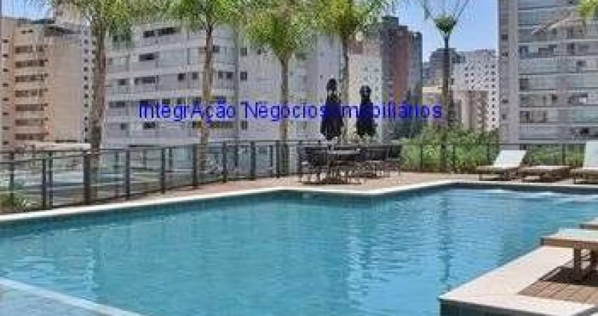 Apartamento Studio MOBILIADO 24m², 01 dormitório e 01 banheiro.  Condomínio com portaria, segurança, piscina, salão de festa, lavanderia e academia.