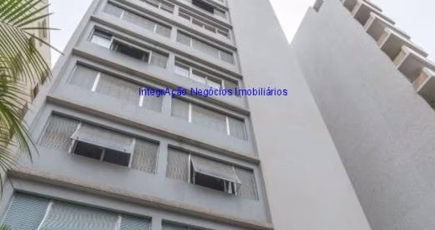 Apartamento 193m², 03 dormitórios (sendo 02 suítes), 03 banheiro, 01 vaga de garagem.  Condomínio com portaria e segurança.  Excelente localização
