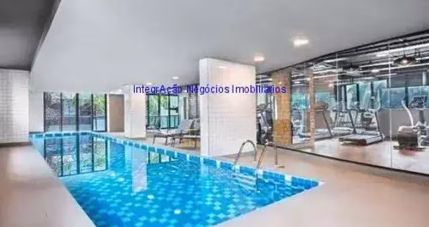 Apartamento studio 27m², 01 dormitório e 01 banheiro.  condomínio com portaria, segurança, piscina e academia.   excelente localização