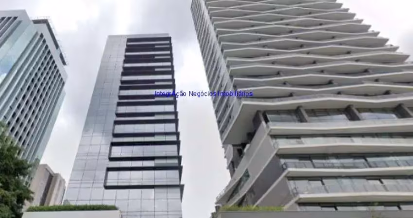 Conjunto comercial 635m²,  05 banheiros e 12 vagas na garagem.  condomínio com recepção e segurança.  excelente localização