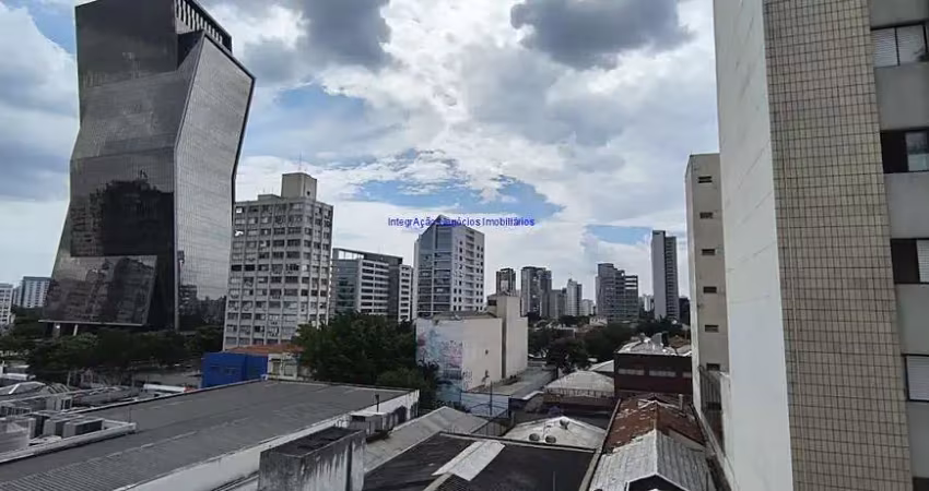 Apartamento 50m², 01 dormitório e 01 banheiro.  condomínio com portaria e segurança.  excelente localização, á 5 minutos andando para a estação