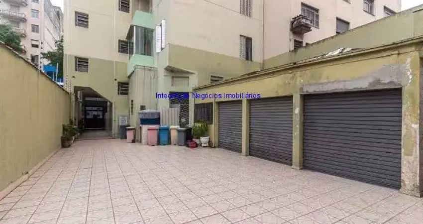 Apartamento 78m², 02 dormitórios, 01 banheiro e 01 vaga de garagem.  condomínio com portaria e segurança.  excelente localização