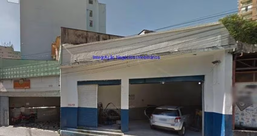 Loja 170m² e 02 banheiros.  Excelente localização entre as Ruas Santa Madalena, Doutor Alfredo Ellis e Pio XII; Próximo da estação do metrô .