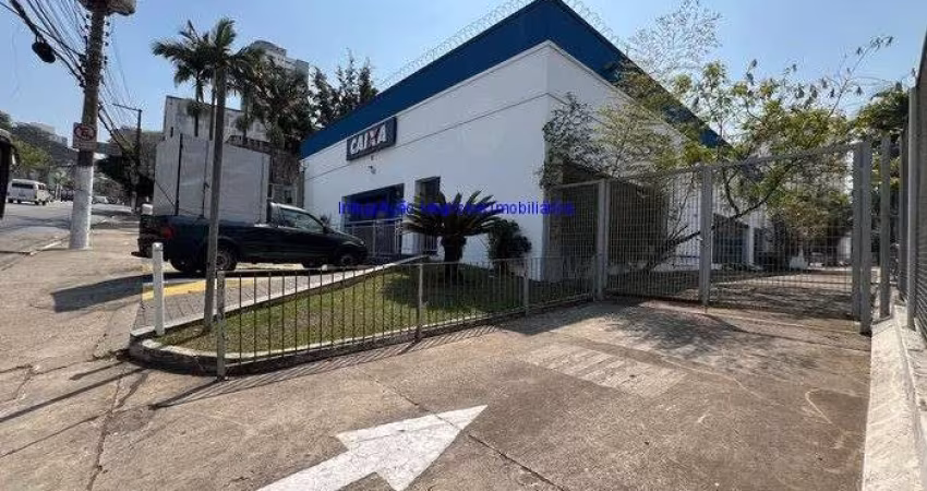 Loja 1.429,m² e 04 banheiros.  Excelente localização entre as Ruas Andaquara e Danaides.   Todas as informações aqui anunciadas são fornecidas pelo