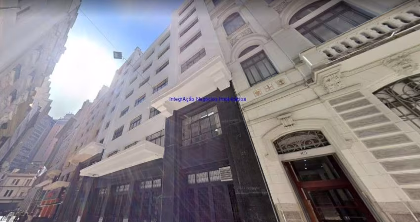 Conjunto comercial 365m², 02 banheiros.  Excelente localização entre as Ruas do Comercio, Quinze de Novembro e Quitanda.   Todas as informações
