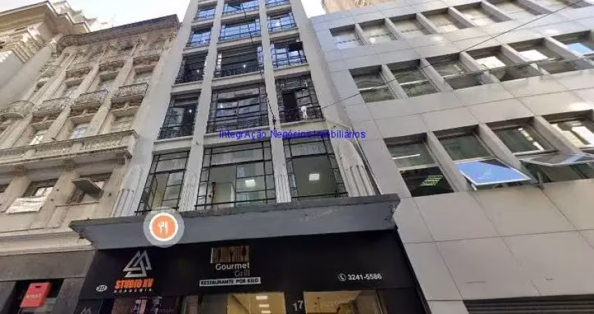 Conjunto comercial  170m² e 02 banheiros.  condomínio com portaria e segurança.  excelente localização á 3 minutos andando para a estação do metrô