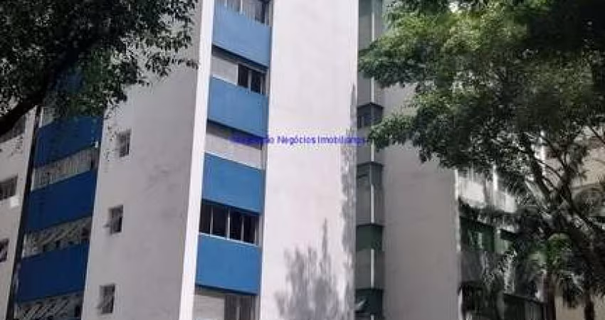 Apartamento 105m², 03 dormitórios (sendo 01 suíte), 02 banheiros e 01 vaga na garagem.  Condomínio com portaria e segurança.  Excelente localização
