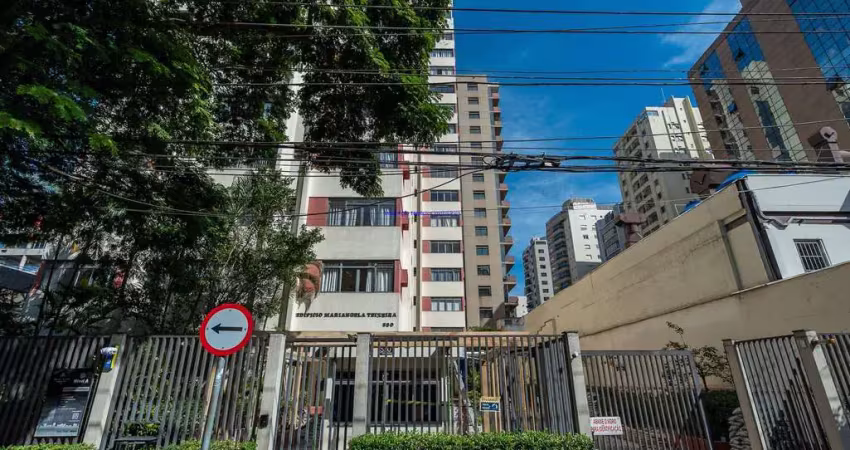 Apartamento 45m², 01 dormitório, 02 banheiros e 01 vaga na garagem.   condomínio com portaria e segurança.   excelente localização