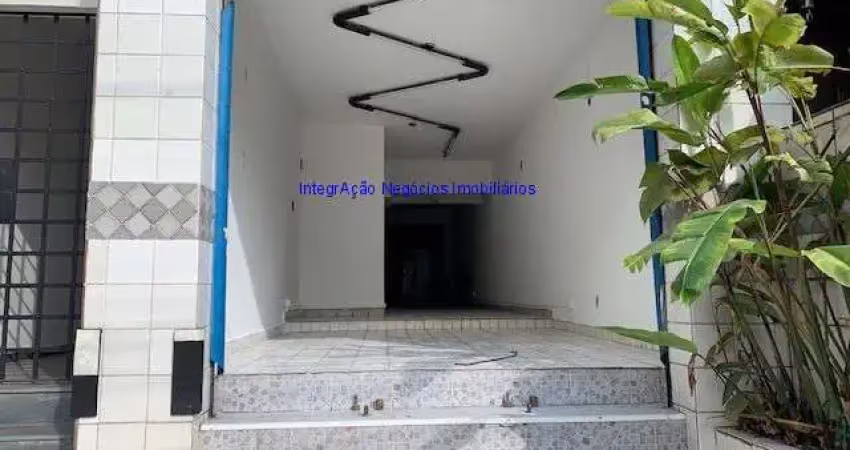 Sobrado comercial 220m²,  08 salas, 02 banheiros e 02 bagas de garegem.   excelente localização entre as alamedas dos guaiós, dos ubiatans e rua nereu