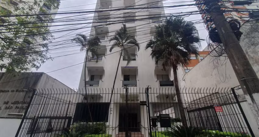 Apartamento studio 25m², 01 dormitório, 01 banheiro e 01 vaga na garagem.  condomínio com portaria e segurança.  excelente localização, á 2 minutos