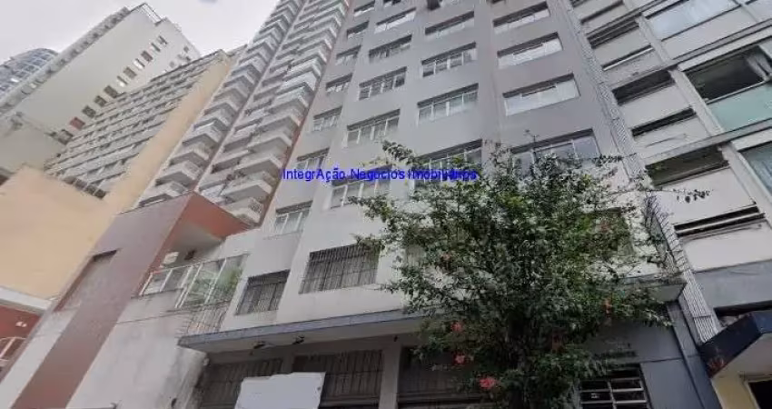 Conjunto comercial 76m², 01 sala e 01 banheiro.  condomínio com recepção e segurança.  excelente localização á 4 minutos andando para a estação