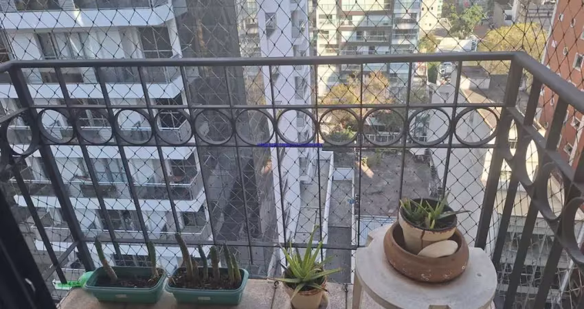 Apartamento 43m², 01 dormitório, 01 banheiro e 01 vaga de garagem.  condomínio com recepção, segurança, piscina e academia.  excelente localização