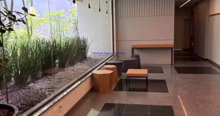 Conjunto comercial 34m², 01 copa, 02 banheiros e 01 vaga de garagem.  condomínio com porteiro 24hrs.  excelente localização próximo as ruas doutor