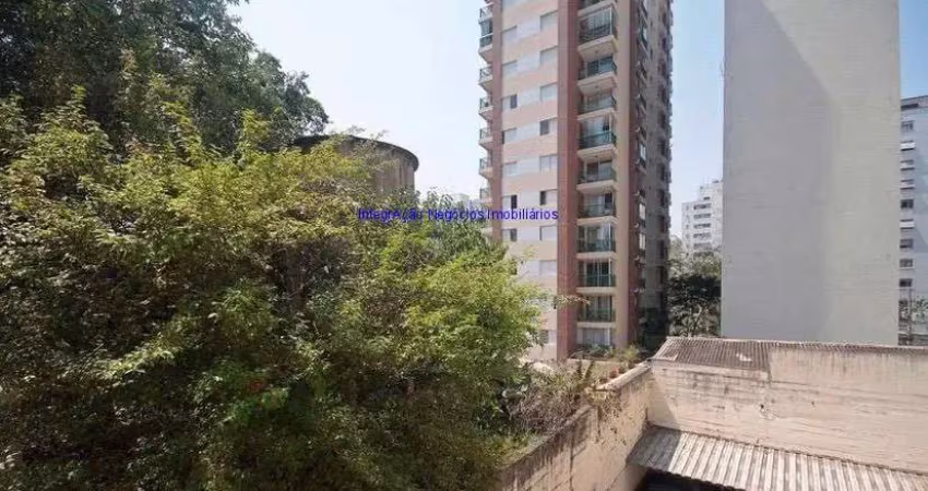 Apartamento 90m², 03 dormitórios e 01 banheiro.  condomínio com portaria e segurança.  excelente localização entre as ruas santa madalena e doutor