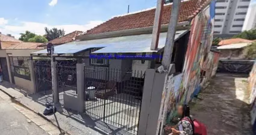 Casa 500 m², 09 dormitórios e 09 banheiros.  excelente localização entre as ruas inácio pereira da rocha, belmiro braga e cardeal  arcoverde.