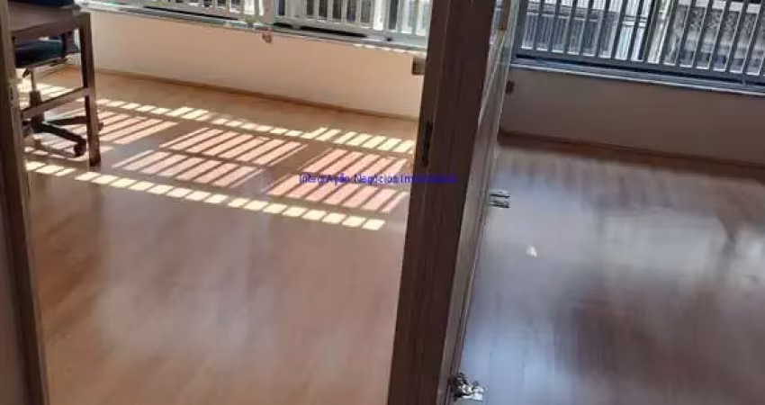 Conjunto comercial 96m², 01 cozinha e 02 banheiros.  condomínio com recepção e portaria.  excelente localização, á 6 minutos andando para a estação