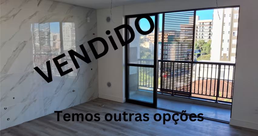 Lindo apartamento pronto para morar.