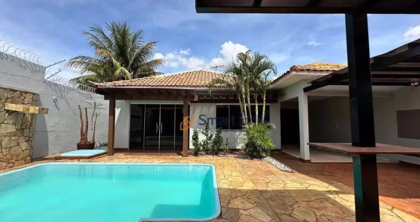 Casa com 3 dormitórios à venda, 225 m² por R$ 750.000,00 - Guanandi - Campo Grande/MS