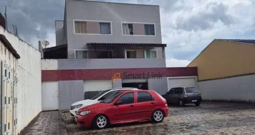 Apartamento com 2 dormitórios à venda, 44 m² por R$ 190.000,00 - Embu - Colombo/PR