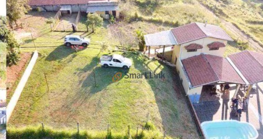 Chácara com 2 dormitórios à venda, 2700 m² por R$ 550.000,00 - Chácara Dallas - Taubaté/SP