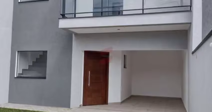 Casa com 3 quartos à venda na Rua Quênia, 179, Centro, Pinhais
