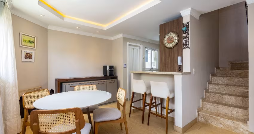 SOBRADO DENTRO DE CONDOMINIO