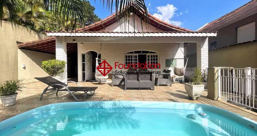 Vila Diva (ABERTA) - 3dorm / 2 sts, TÉRREA! Piscina aquecida, gourmet!