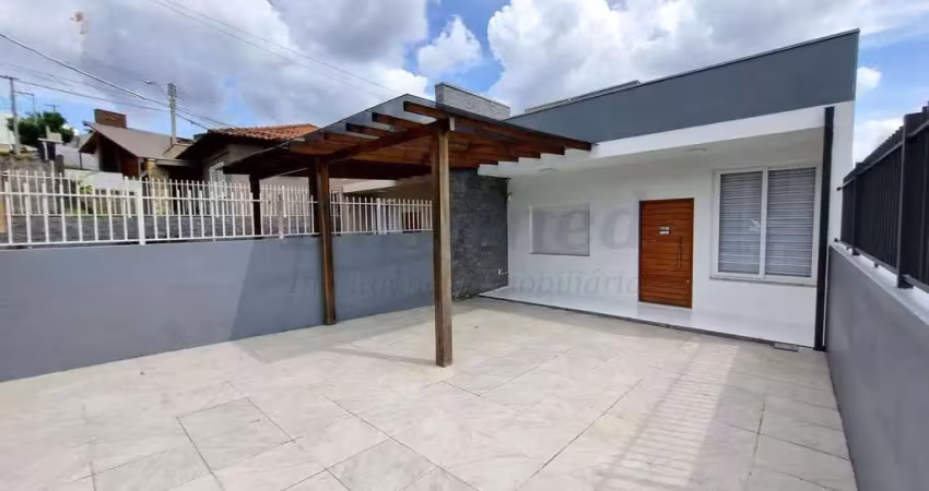 Casa com piscina para venda no bairro imigrante em campo bom