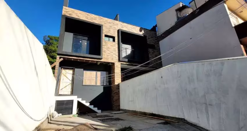 Casa para venda no bairro chácara das pedras em porto alegre