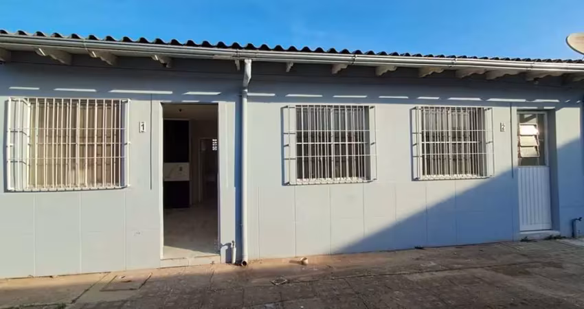 Casa com 2 quartos à venda na Avenida Pátria, Formoza, Alvorada