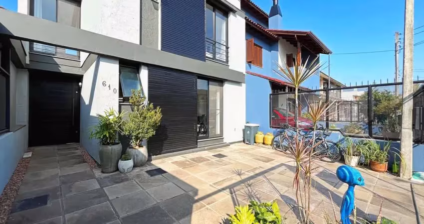 Casa com 3 quartos à venda na Rua Pau-Brasil, Hípica, Porto Alegre