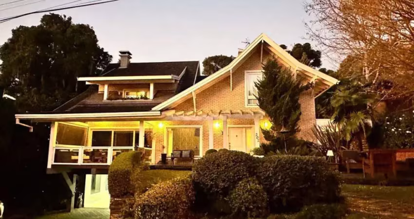 Casa 3 quartos sendo 3 suítes para venda no bairro centro em gramado