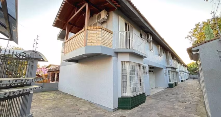 Casa em Condomínio para venda  no Bairro Tristeza em Porto Alegre