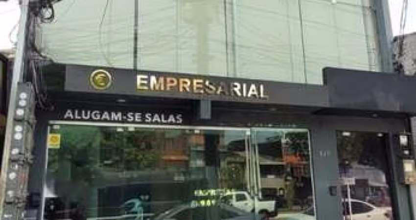 SALA COMERCIAL TÉRREA NA AV. JOÃO PAULO! ÁREA PRIVATIVA DE 13,60M²