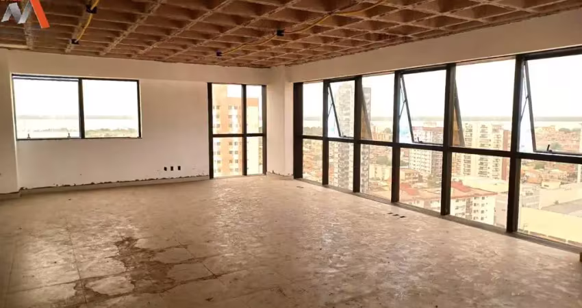 Salas comercias  no bairro de batista campos! área total de 303m². vagas de garagem rotativas.