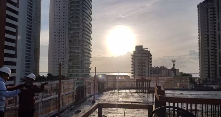 Apartamento no Ed. Torre Ferrara - 4 suítes, 3 vagas