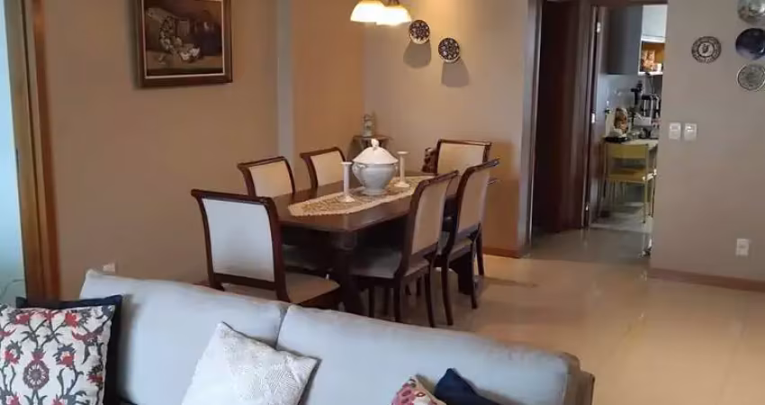 -COP 30 - APARTAMENTO COM 3 SUÍTES NO EDIFÍCIO SAN GENARO! -ÁREA PRIVATIVA DE 180M² - 10° ANDAR. -02 VAGAS DE  GARAGEM. -NASCENTE.