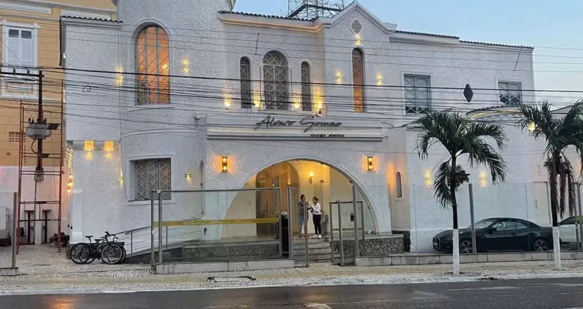 -cop 30 - prédio comercial de 2 pavimentos com 6 salas no bairro de batista campos! -área privativa de 650m². -03 vagas de garagem.