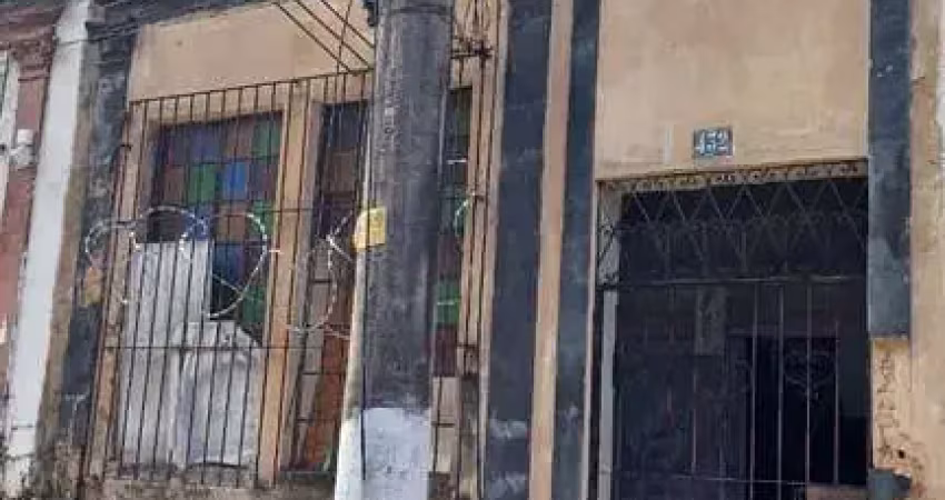 Galpão com edificação na rua 28 de setembro bairro do reduto! área total de 106,06m².